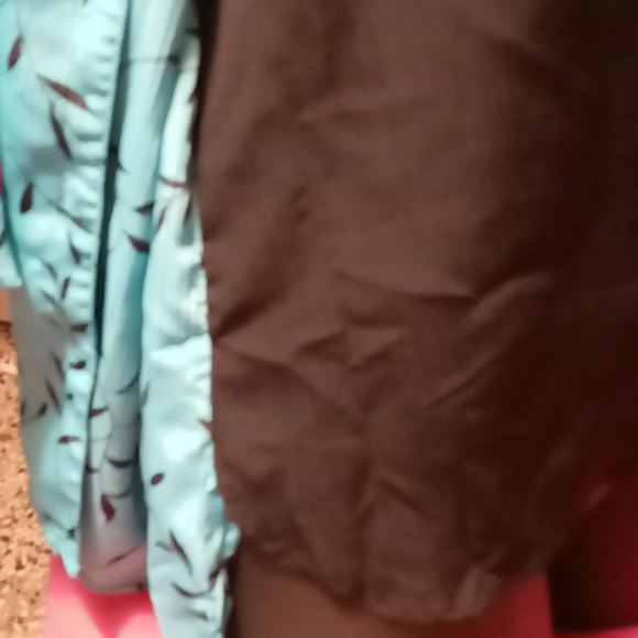 One Blouse - Picture 6 of 6